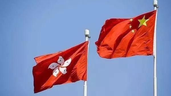 省十四届人大二次会议无锡市代表团召开全体会议